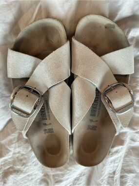 Birkenstock Silver Shimmer Suede Crisscross Buckle Sandals